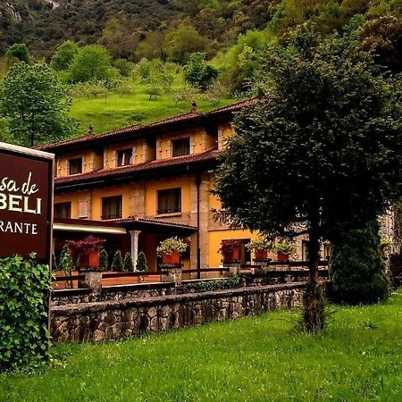 ארנאס דה קבראלס Logis Hotel Restaurante La Casa De Juansabeli מראה חיצוני תמונה