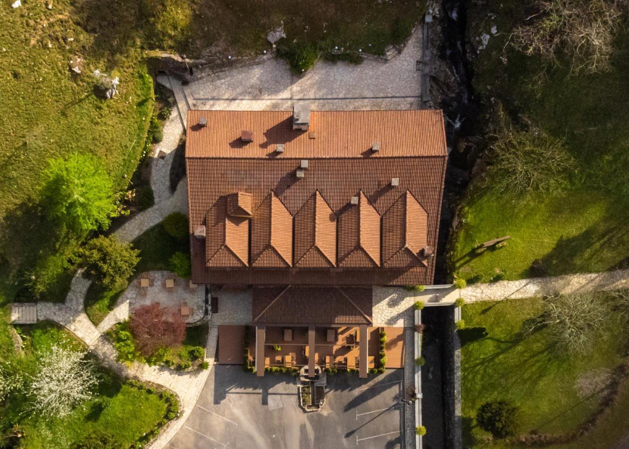 ארנאס דה קבראלס Logis Hotel Restaurante La Casa De Juansabeli מראה חיצוני תמונה
